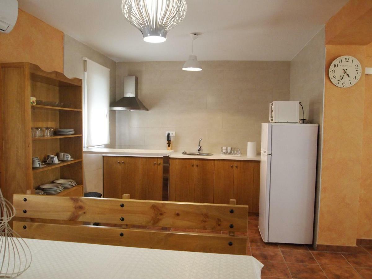 Apartamento Rural "Las Escuelas" San Bartolomé de las Abiertas المظهر الخارجي الصورة