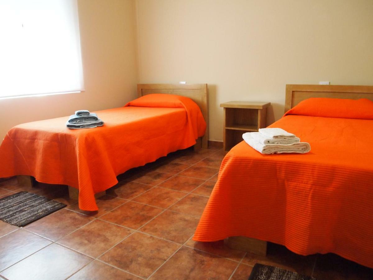 Apartamento Rural "Las Escuelas" San Bartolomé de las Abiertas المظهر الخارجي الصورة